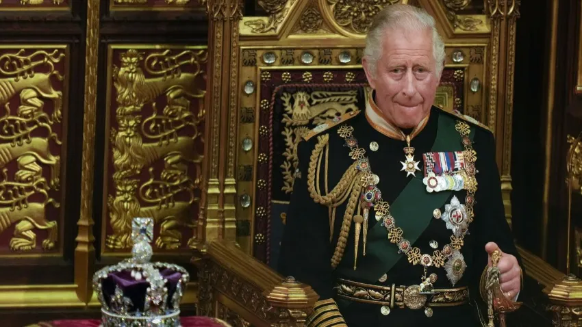 İngiltere Kralı 3. Charles hastaneye yattı