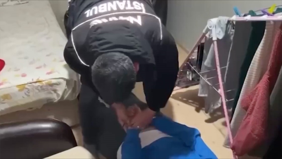 İstanbul'da Narkogüç-47 Operasyonu'nda Yakalanan 49 Şüpheliden 43'ü Tutuklandı