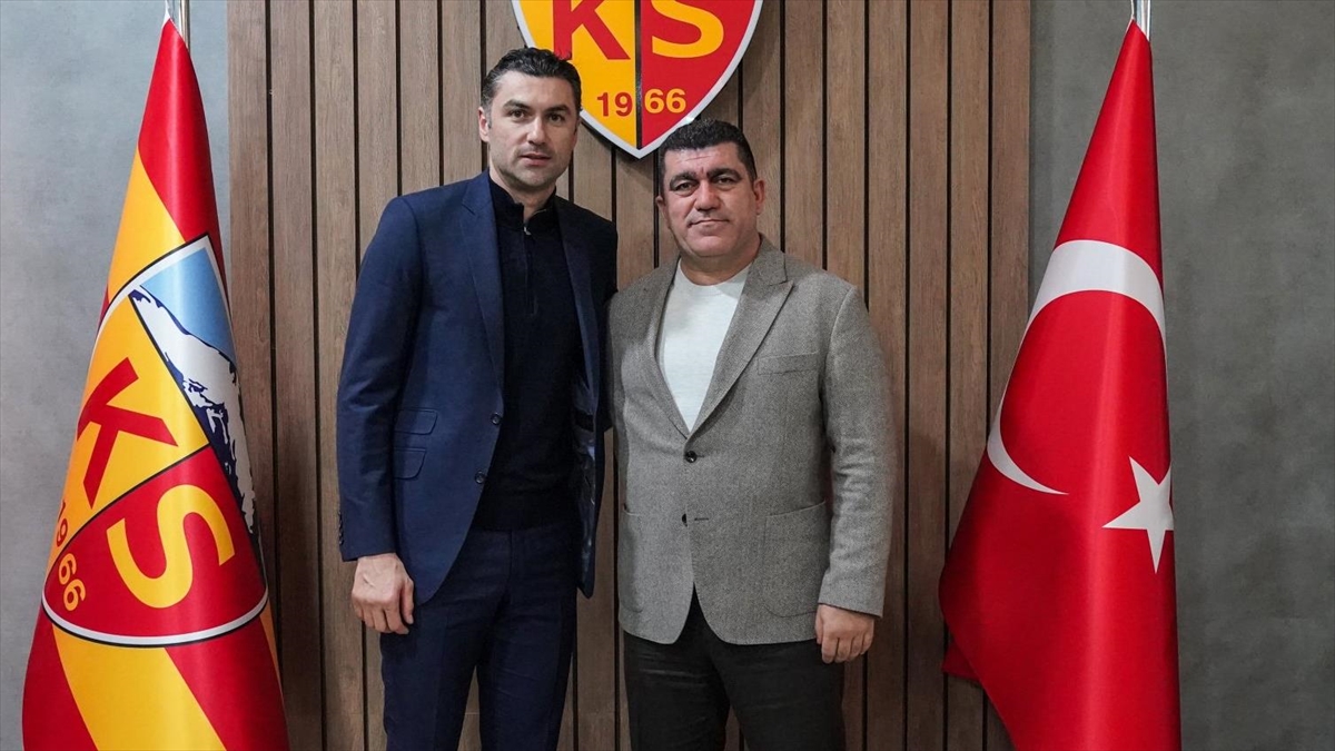 Kayserispor, Teknik Direktör Burak Yılmaz'la 2,5 Yıllığına Anlaştı