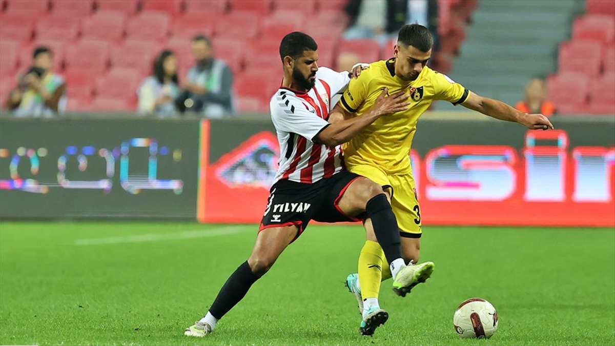 İstanbulspor, Süper Lig'de Yarın Samsunspor'u Konuk Edecek