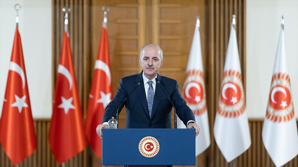 TBMM Başkanı Kurtulmuş, Bahreyn'e Gitti