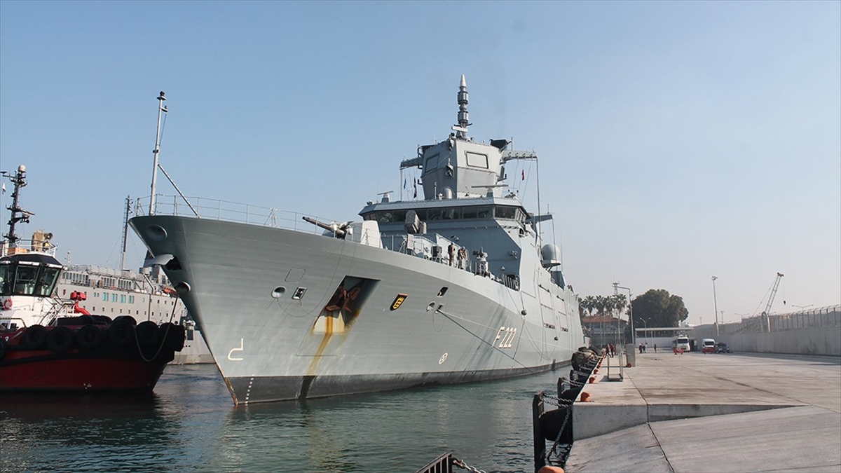 Fransız Fırkateyni "fs Provence" Mersin'e Liman Ziyaretinde Bulundu