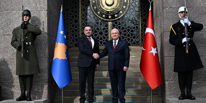 Milli Savunma Bakanı Güler, Kosovalı Mevkidaşı Maqedonci İle Görüştü