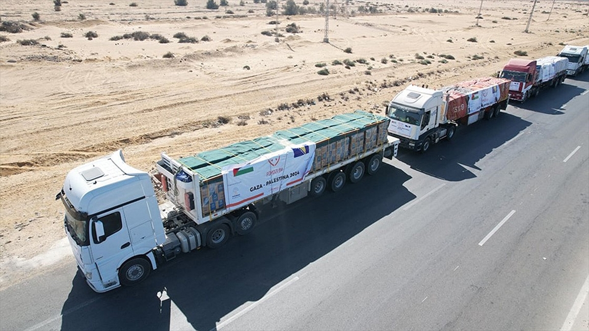 Bosna Hersek'in Gazze'ye Yardım Tırları Mısır'dan Yola Çıktı
