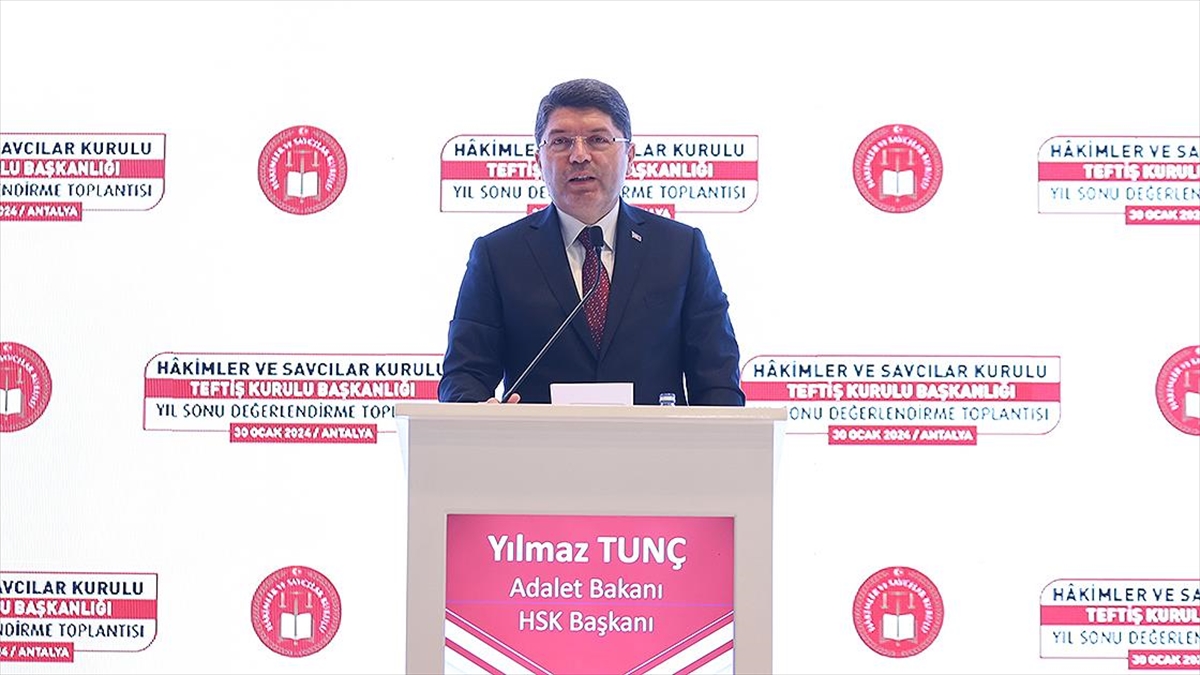 Bakan Tunç: Türk Yargısını Yıpratmaya Müsaade Etmememiz Lazım