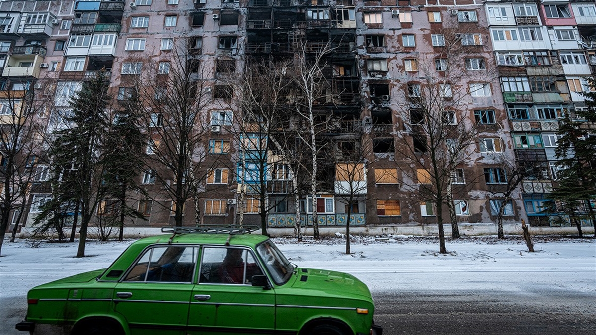 Ab Dondurulan Rus Varlıklarının Karlarını Ukrayna'ya Göndermeyi Planlıyor