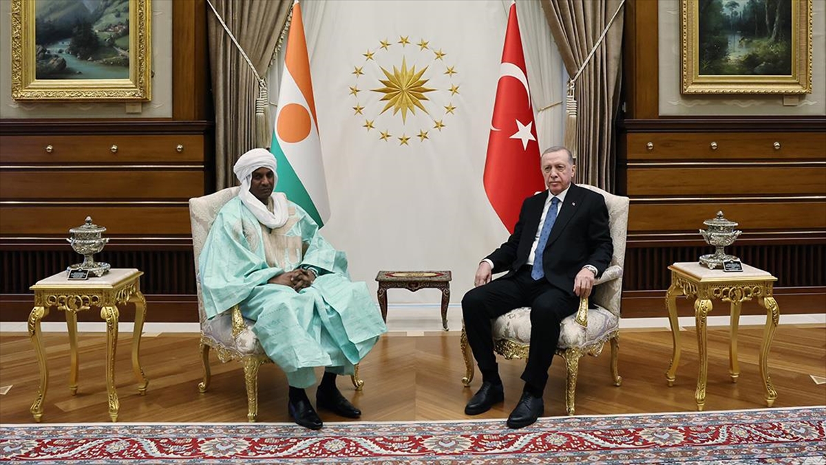 Cumhurbaşkanı Erdoğan, Nijer Başbakanı Lamine Zeine'yi Kabul Etti