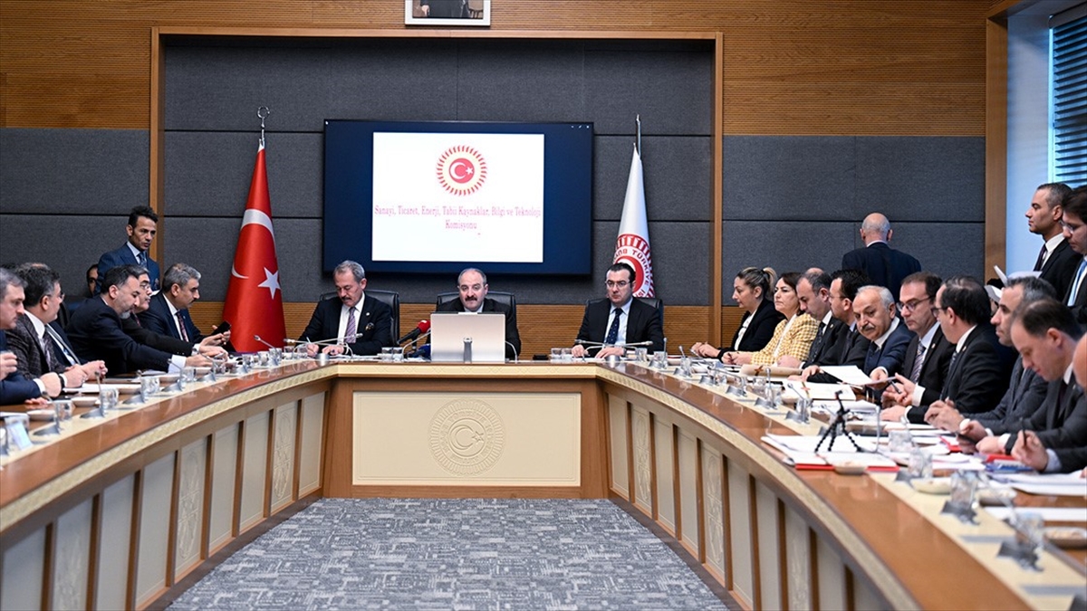Enerji Alanında Düzenlemeler İçeren Kanun Teklifi Komisyonda Kabul Edildi