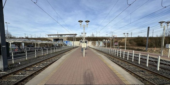 Almanya'da Ulaşım Sektöründe Uyarı Grevleri Devam Ediyor