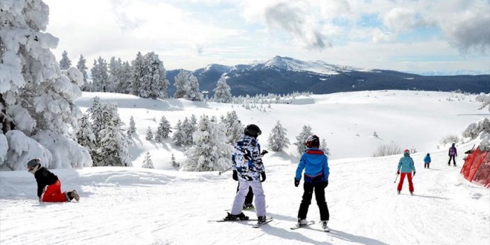 Sarıkamış Kayak Merkezi'nde Yarıyıl Tatili Yoğunluğu