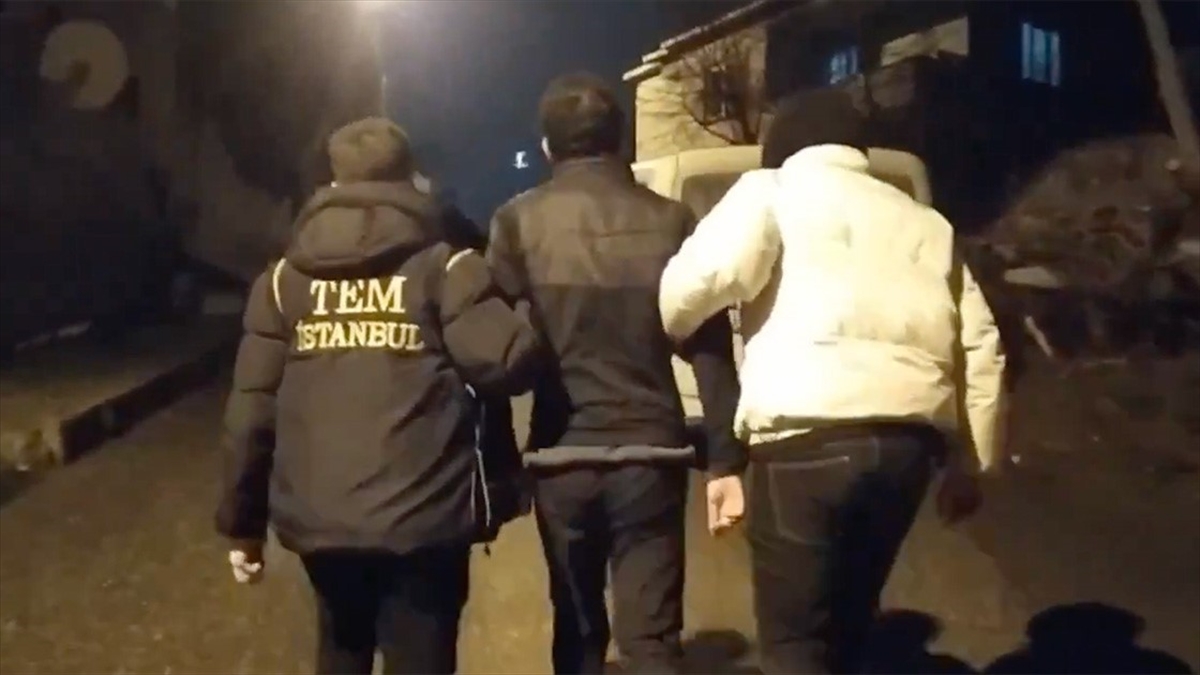 "kafes-35" Operasyonunda Deaş Terör Örgütü Üyesi 34 Şüpheli Yakalandı