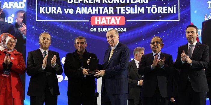 Deprem Bölgesinde Yıl Sonuna Kadar 200 Bin Konut Teslim Edilecek