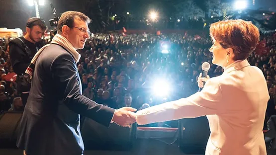 Bilboard krizi devam ediyor! "Afişlerin, CHP tarafından engellendiğine eminiz"