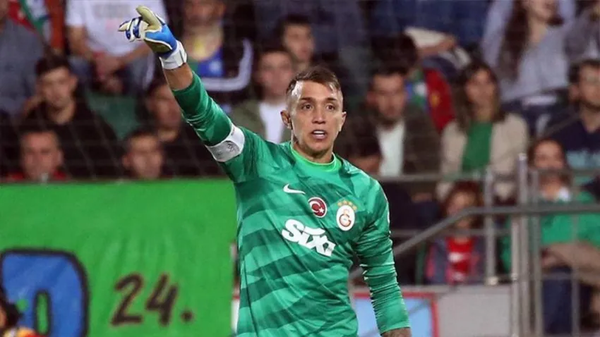 Muslera için sürpriz transfer iddiası!