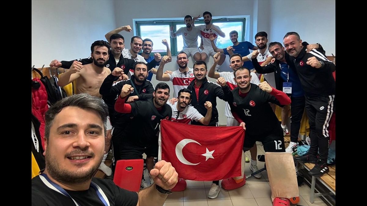 A Milli Erkek Hokey Takımı, Avrupa'nın En İyi 8 Ülkesi Arasına Girdi