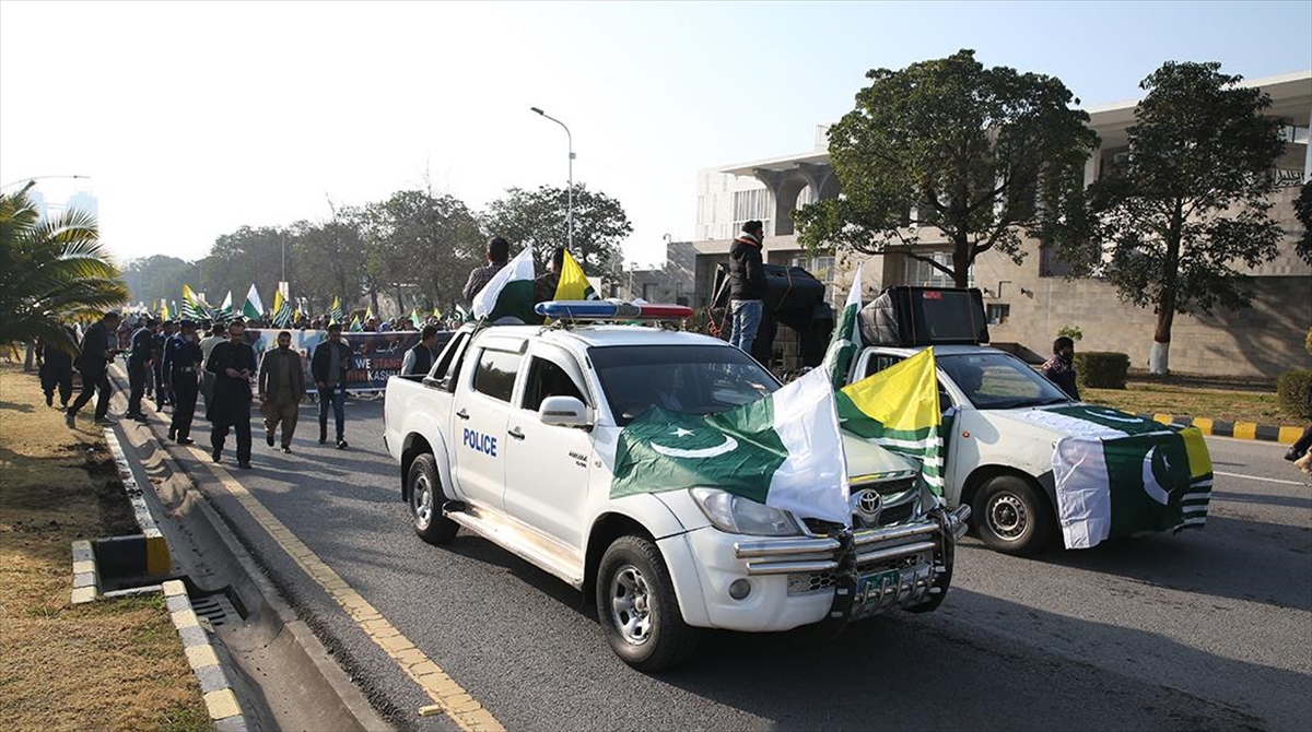 Pakistan, Cammu Keşmir Halkına Destek Vermeyi Sürdürecek