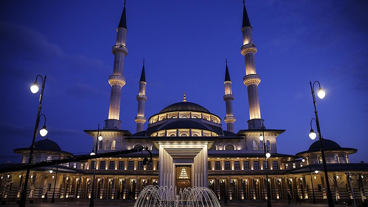 Beştepe Millet Camisi'nde Yarın "miraç Gecesi Programı" Düzenlenecek