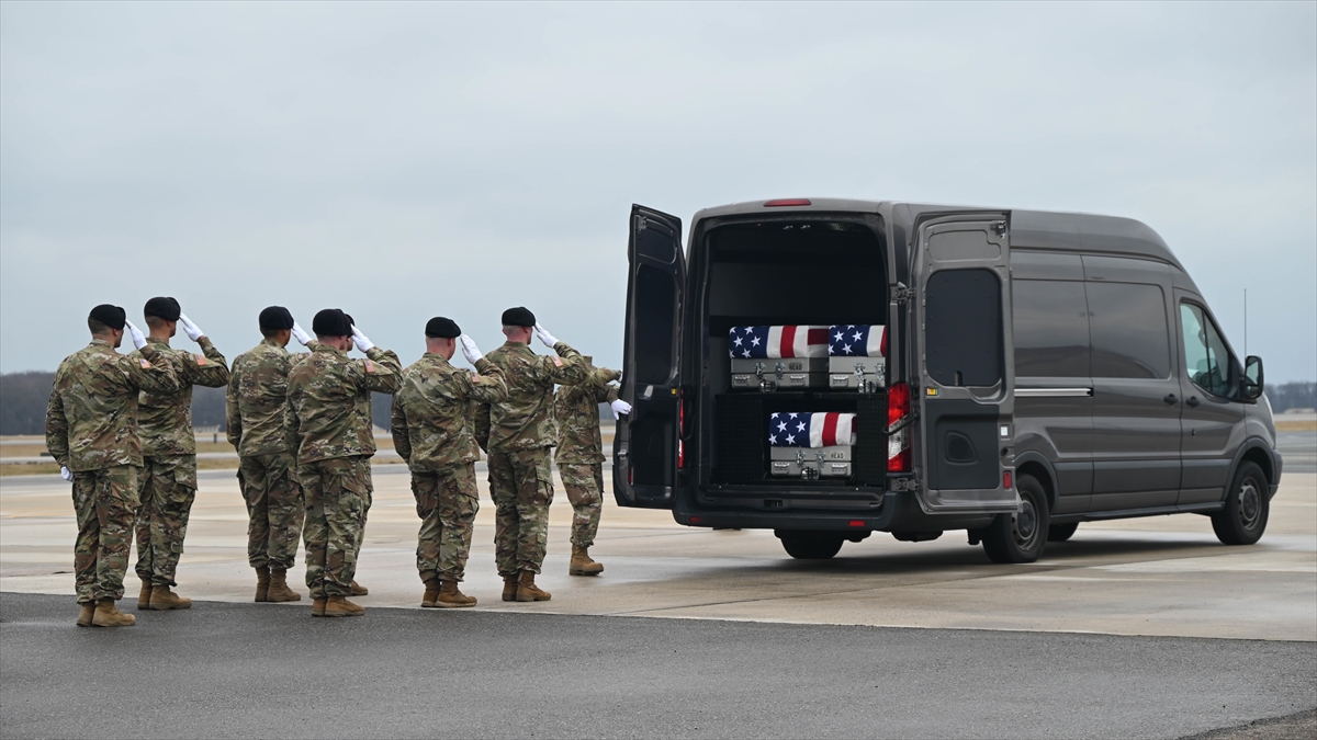 Suriye-ırak-ürdün Sınır Üçgeninde, Milis Saldırılarının Hedefindeki Abd Üsleri: Kule 22 Ve Tenef