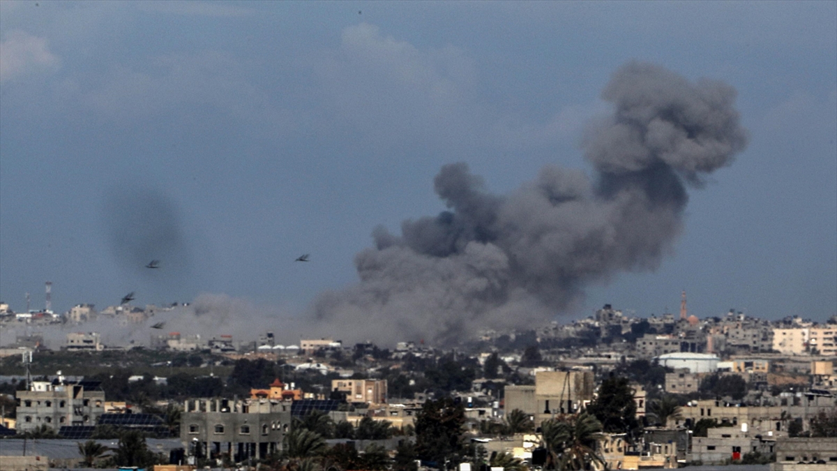 Bm: Yoğun Nüfuslu Yerlerin Bombalanması Savaş Suçu Teşkil Edebilir