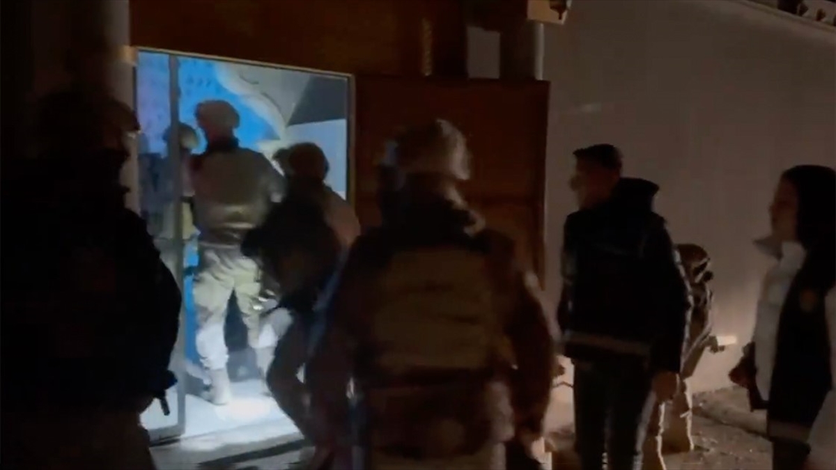 Kafes-37 Operasyonlarında 2 Organize Suç Örgütü Çökertildi