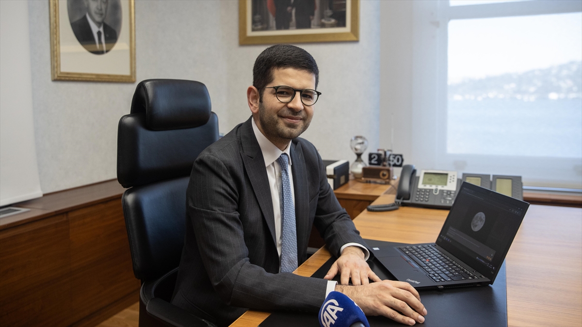 Cumhurbaşkanlığı Yatırım Ofisi Başkanı Dağlıoğlu'nun Tercihi "galata’da Dolunay" Oldu