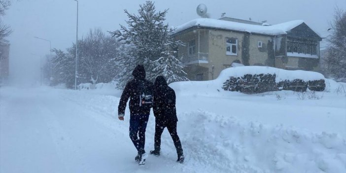 Ardahan'da kar kalınlığı rekor kırdı