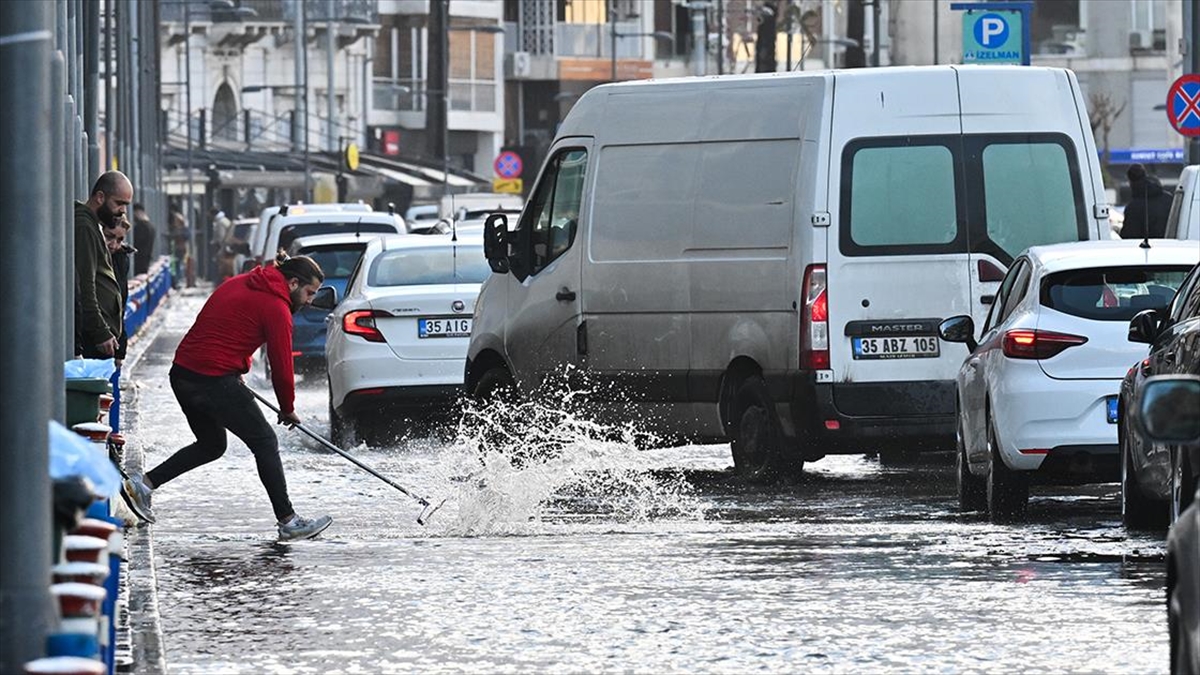 Orta Ege İçin Fırtına Uyarısı
