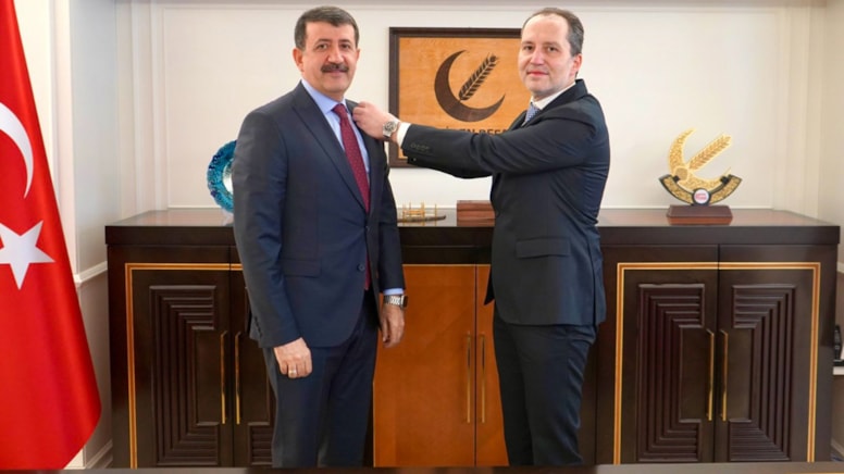 Erbakan, AKP'den üç başkan daha transfer etti