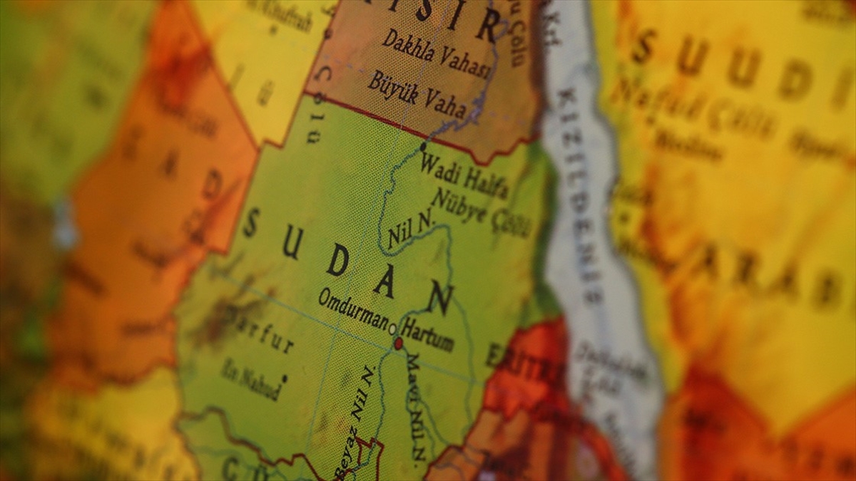 Yemen'deki Husiler: İsrail Gemilerinin Kızıldeniz'deki Hareketi Tamamen Durdu