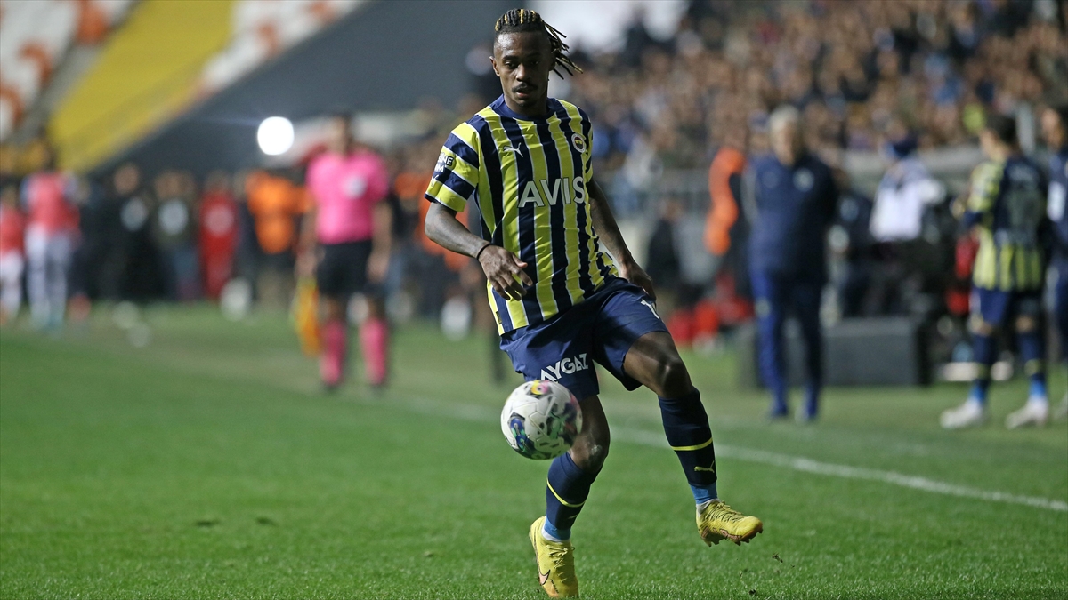 Fenerbahçe, Lincoln'ü Brezilya'da Rb Bragantino'ya Kiraladı