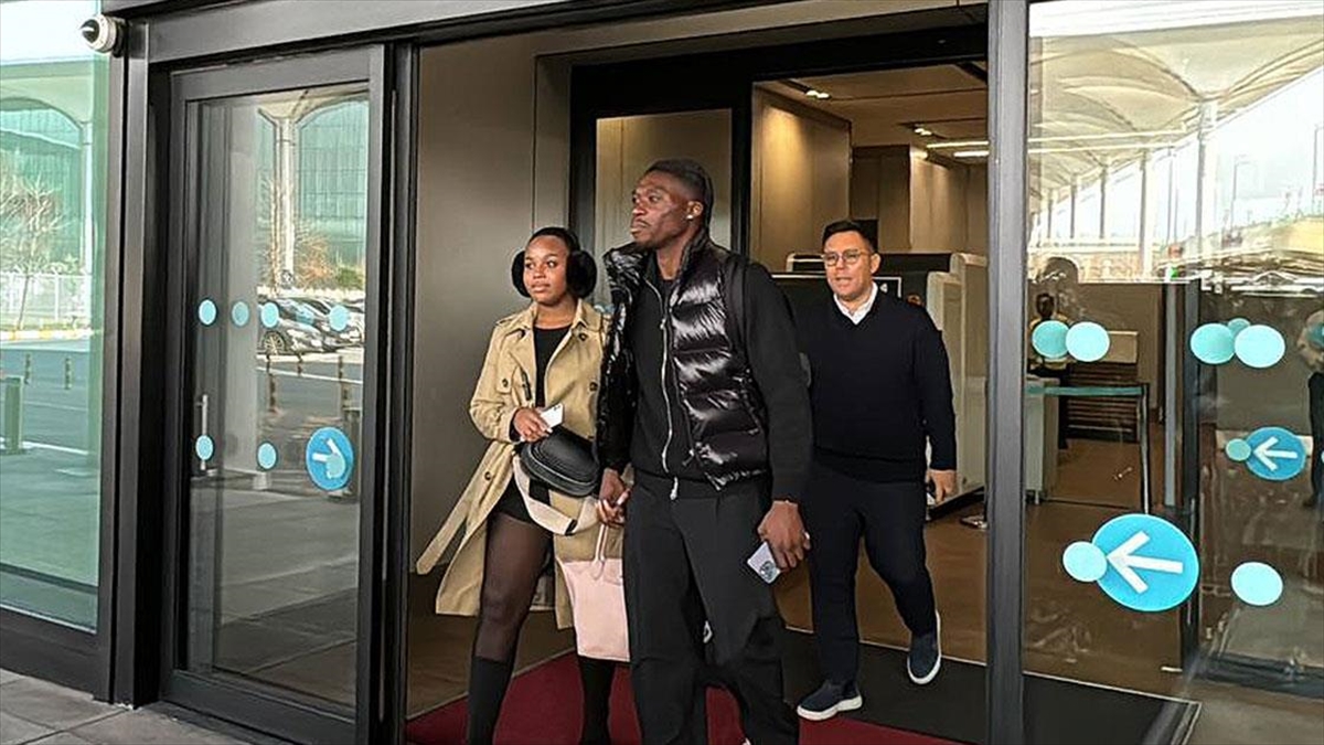 Derrick Köhn, Galatasaray Tarihindeki 201. Yabancı Futbolcu Oldu