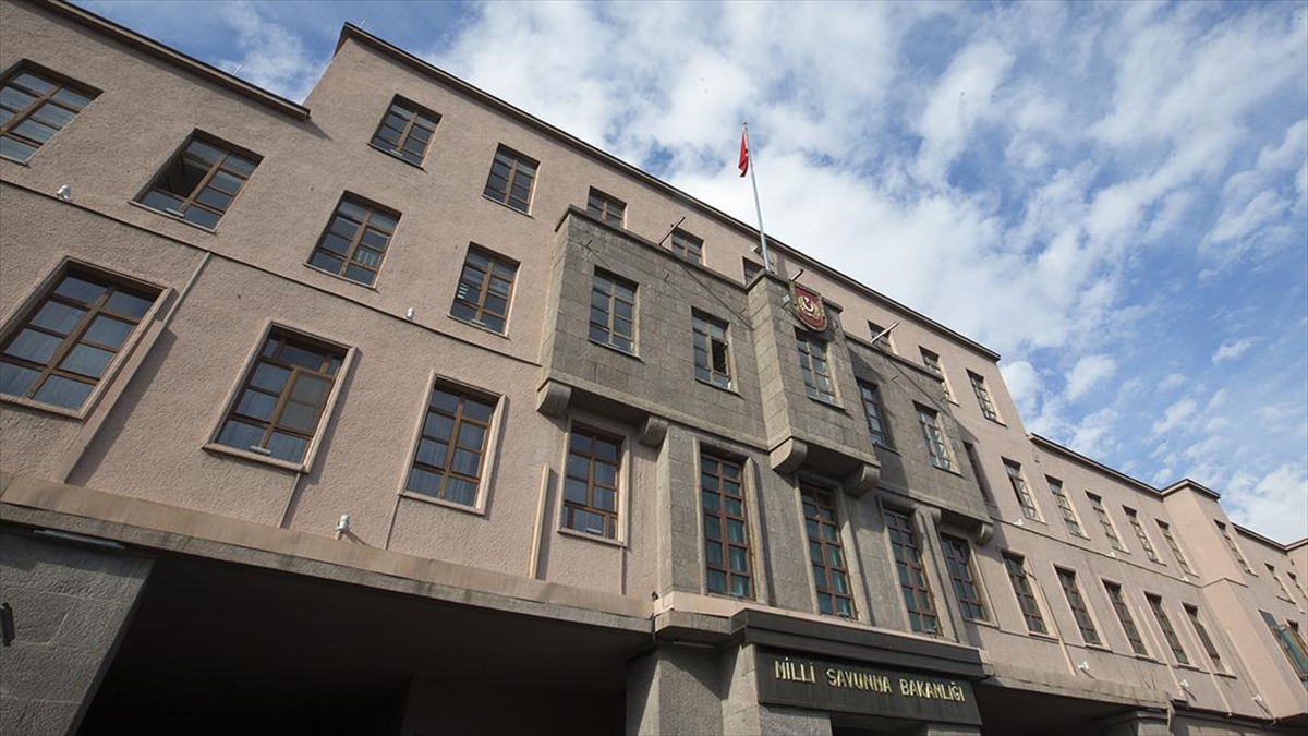 Tuzla Piyade Okulu'ndaki Olaya Karışanlar Hakkında 'silahlı Kuvvetlerden Ayırma' Kararı Verildi