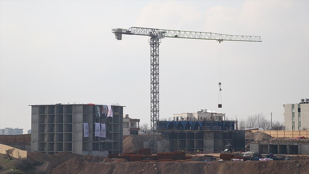 Depremzedeler İçin Kayserispor Adına Adıyaman'a Yaptırılan 250 Konutun İnşası Sürüyor