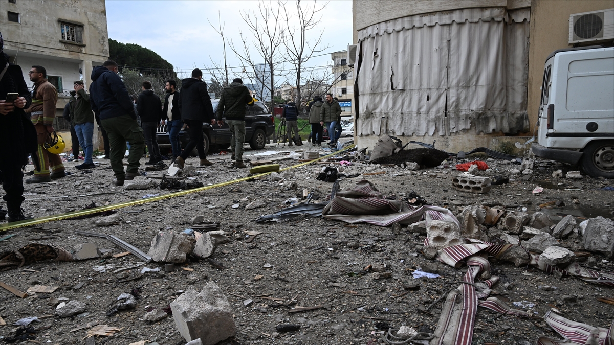 Hizbullah İsrail'in Kiryat Şmona Kentine Onlarca Füze Fırlattığını Duyurdu