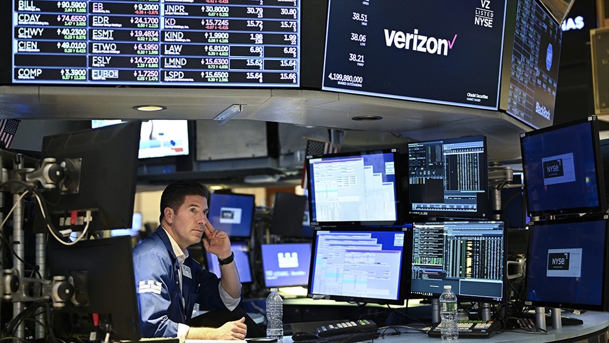 Küresel Ekonomide Durgunluk Ve Resesyon Kaygıları Büyüyor