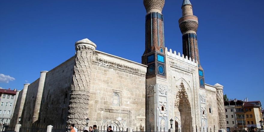 Tarihi 'Mavi Medrese' Müzeye Dönüştürülecek