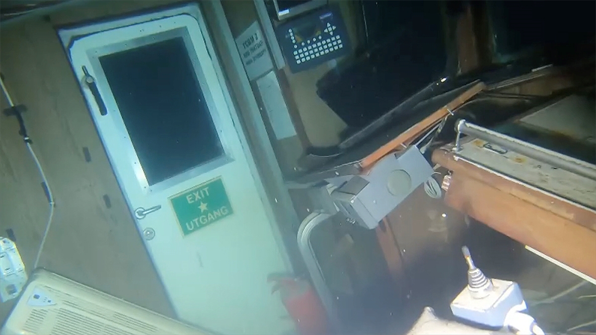 Marmara Denizi'nde Batan Geminin Su Altından Görüntüleri Paylaşıldı