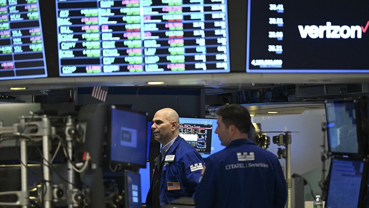 Küresel Piyasalar Yoğun Bilanço Haftasına Temkinli Başladı