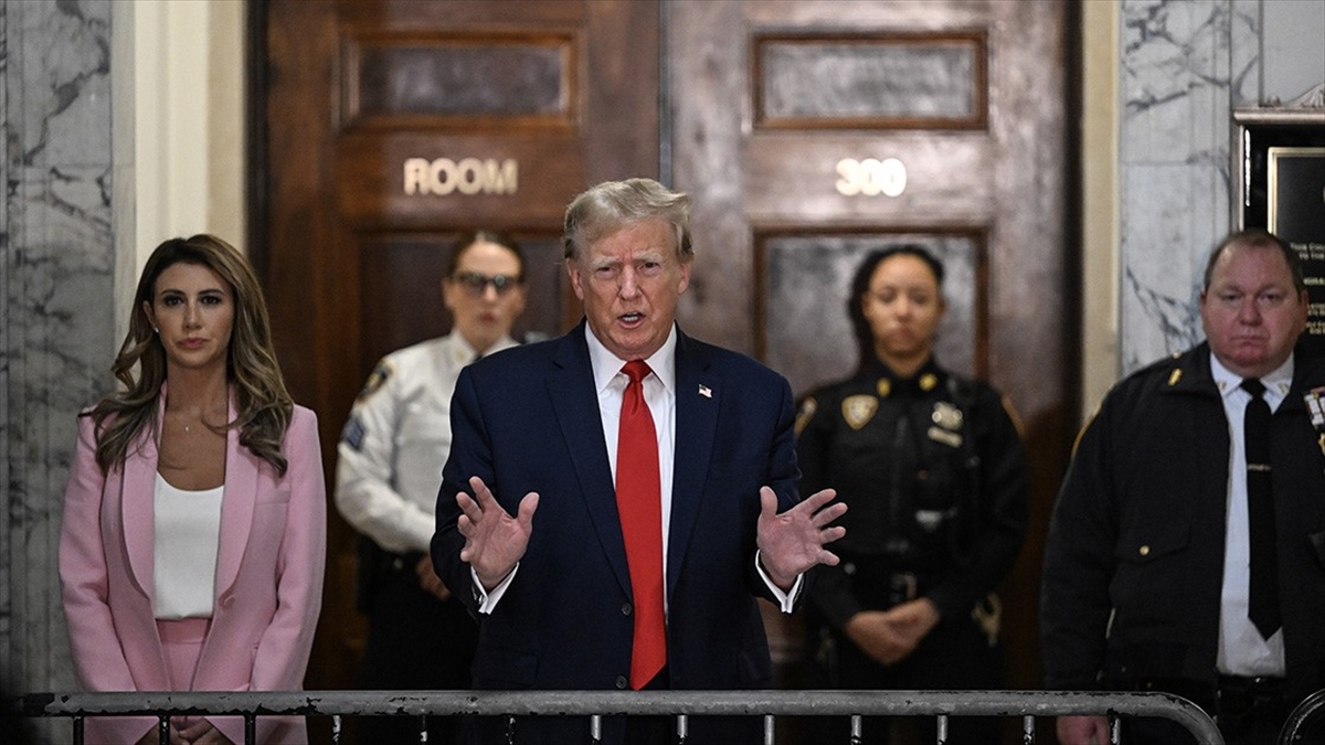 Abd'de Trump'ın "dolandırıcılık" Davasının Masrafları İçin Bağış Kampanyası Başlatıldı