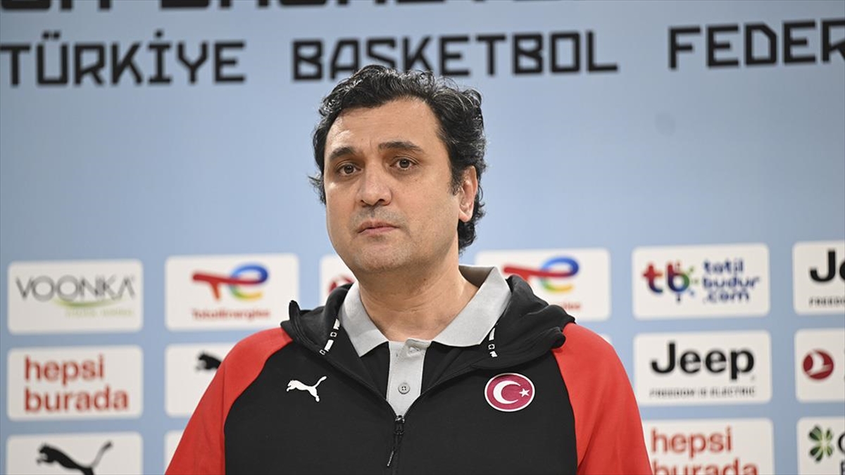 Alper Yılmaz'dan A Milli Basketbol Takımı'ndaki Menajerlik Göreviyle İlgili Açıklama:  Onur Duyarak Kabul Ettim