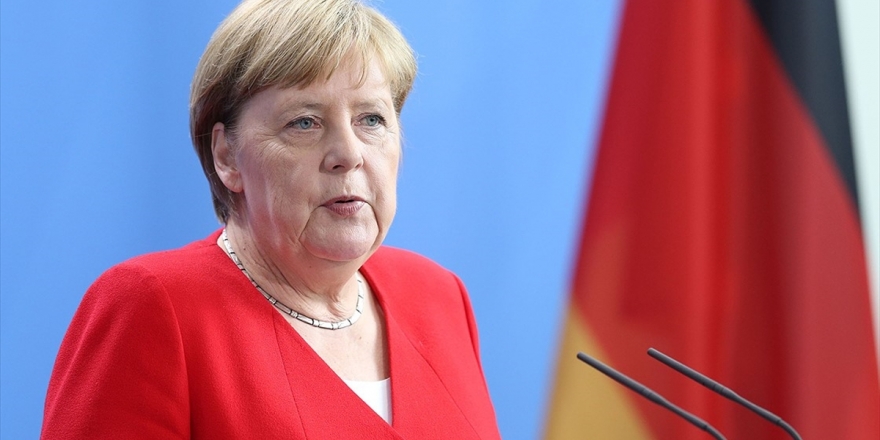 Merkel Brexit Anlaşmasının Yeniden Müzakere Edilmesine Karşı
