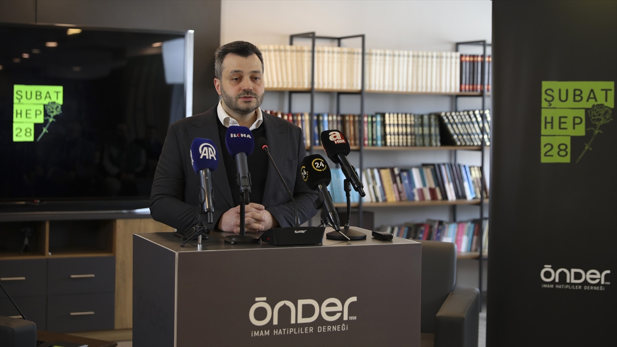 Önder "şubat Hep 28" Sloganıyla Program Düzenledi