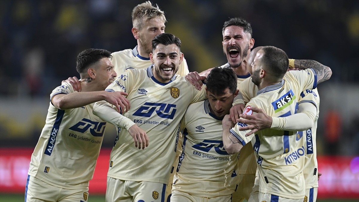 Mke Ankaragücü Ziraat Türkiye Kupası'nda Yarı Finalde