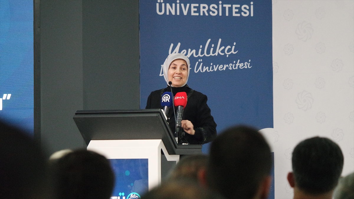 Büyükelçi Kavakcı: Sayın Cumhurbaşkanı'mızın Dirayeti Olmasaydı Başörtüsü Yasağı Bugün De Kalkmazdı