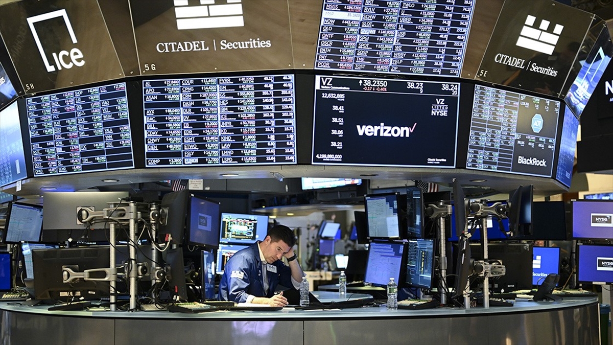 Küresel Piyasalar Karışık Seyrediyor