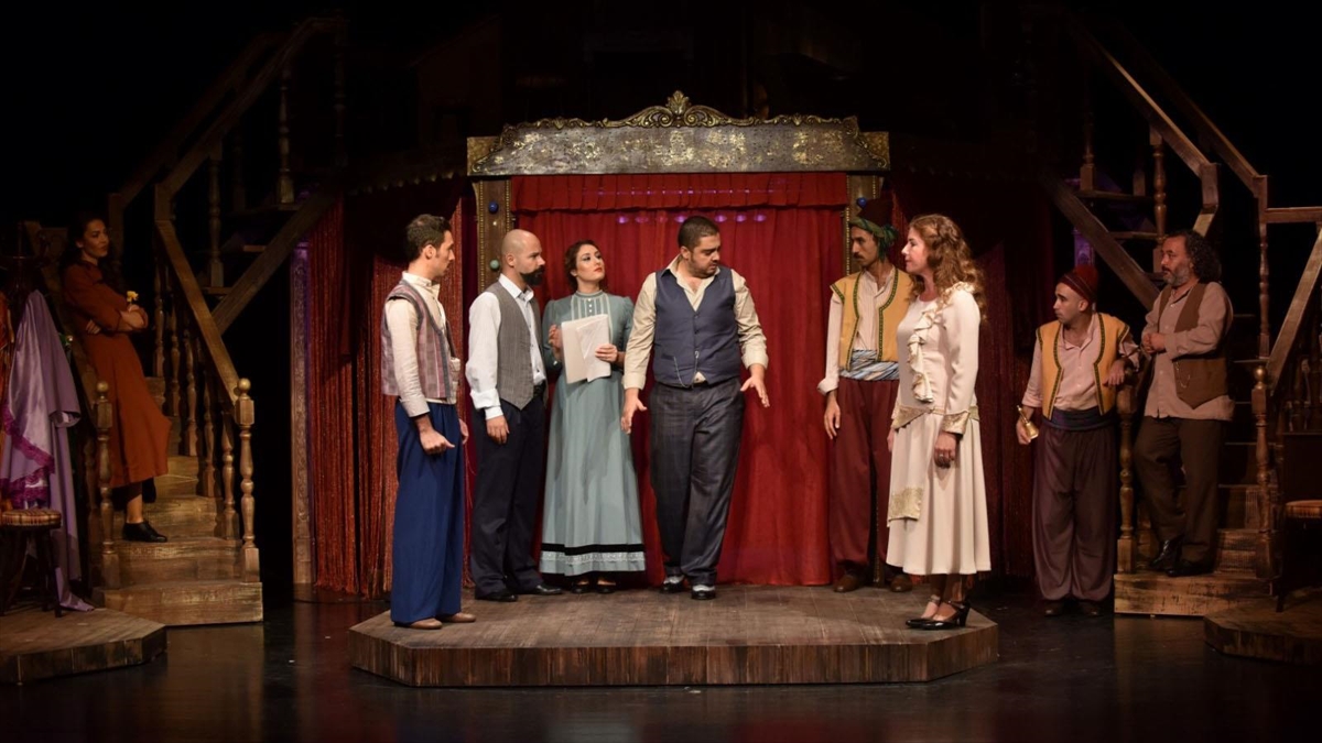 Devlet Tiyatroları, Mart Ayında 7 Bölgede 8 Oyunun Prömiyerini Yapacak