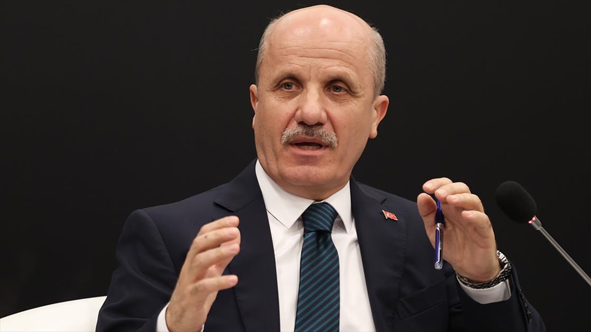 Yök Başkanı Özvar: Türk Üniversitelerinden Mezun Olmuş Diğer Ülke Öğrencilerini Gördüğümüzde Gurur Duyuyoruz