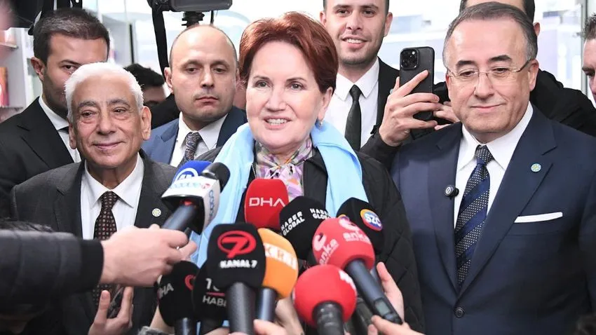 Meral Akşener'den 'ittifak' eleştirisi