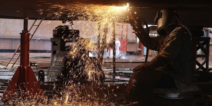 Sanayide Çalışan Kişi Başına Üretim 2023'ün Son Çeyreğinde Arttı