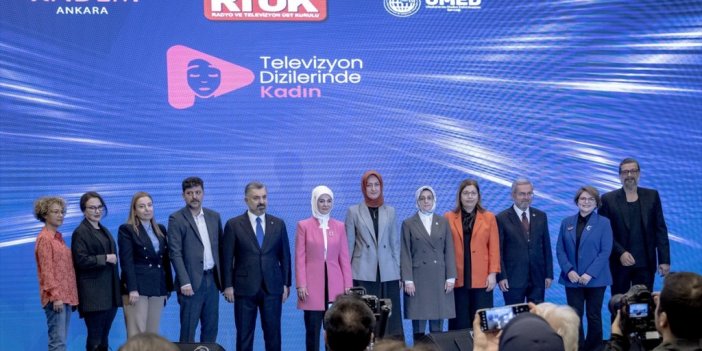 Rtük Ev Sahipliğinde "televizyon Dizilerinde Kadın" Paneli